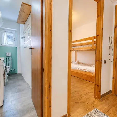 Hostdomus - Lift - Fronte Piste Borgata Sestriere